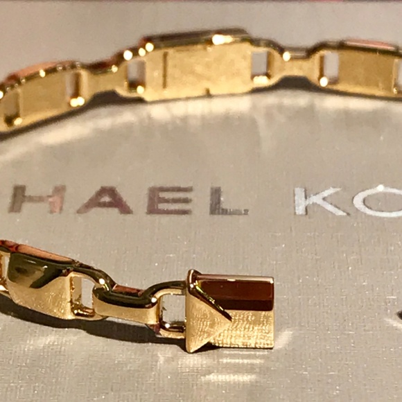 🎁 NWT $225 MICHAEL KORS Mercer Link 14K Gold Cuff - Picture 6 of 8